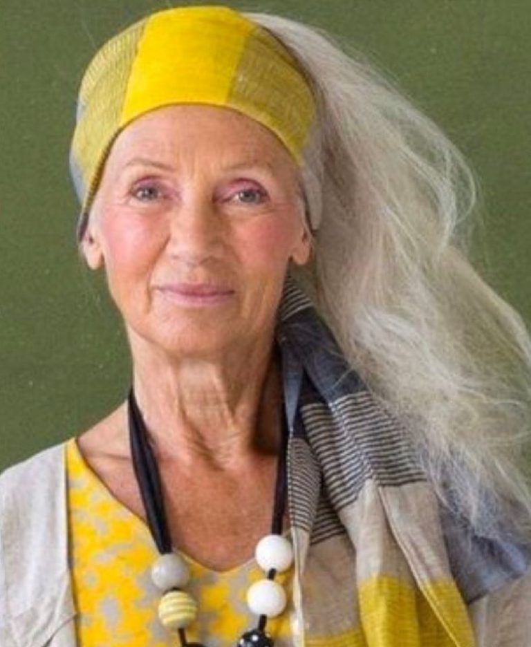 Są ludzie którzy dzielą się tym co mają, mimo że są biedni. Są ludzie którzy pomagają innym, mimo że sami potrzebują pomocy. Są ludzie którzy dziękują, mimo że mało dostają. Są ludzie którzy wybaczają, mimo że sami zostali skrzywdzeni. Bo tacy są właśnie dobrzy ludzie.
